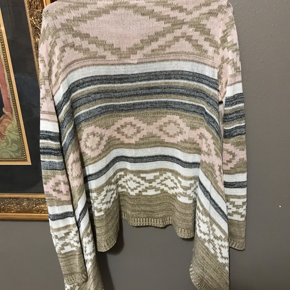 Cardigan - Picture 2 of 2